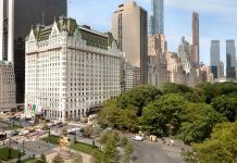 Tour por los escenarios de películas y series en Nueva York hotel plaza solo en casa NYC